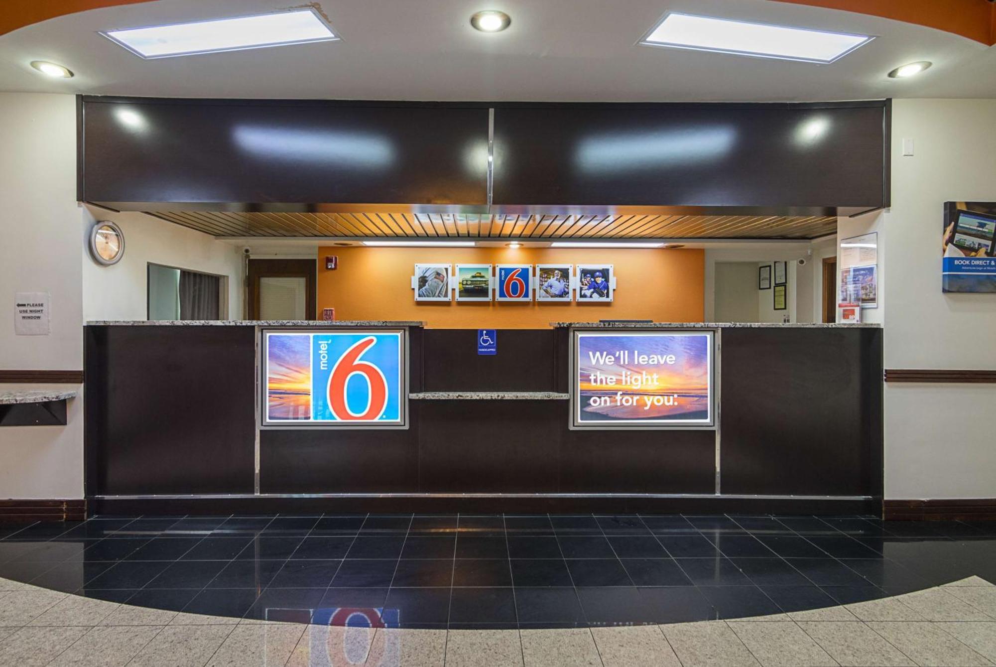 Motel 6-Decatur, Ga Eksteriør billede